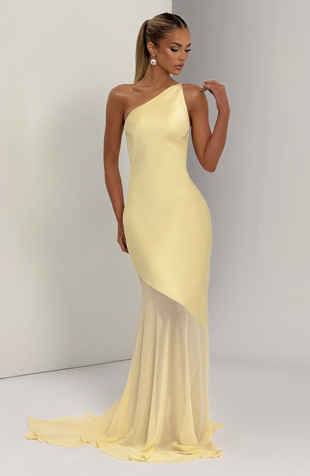 Sunlit Maxi Dress
